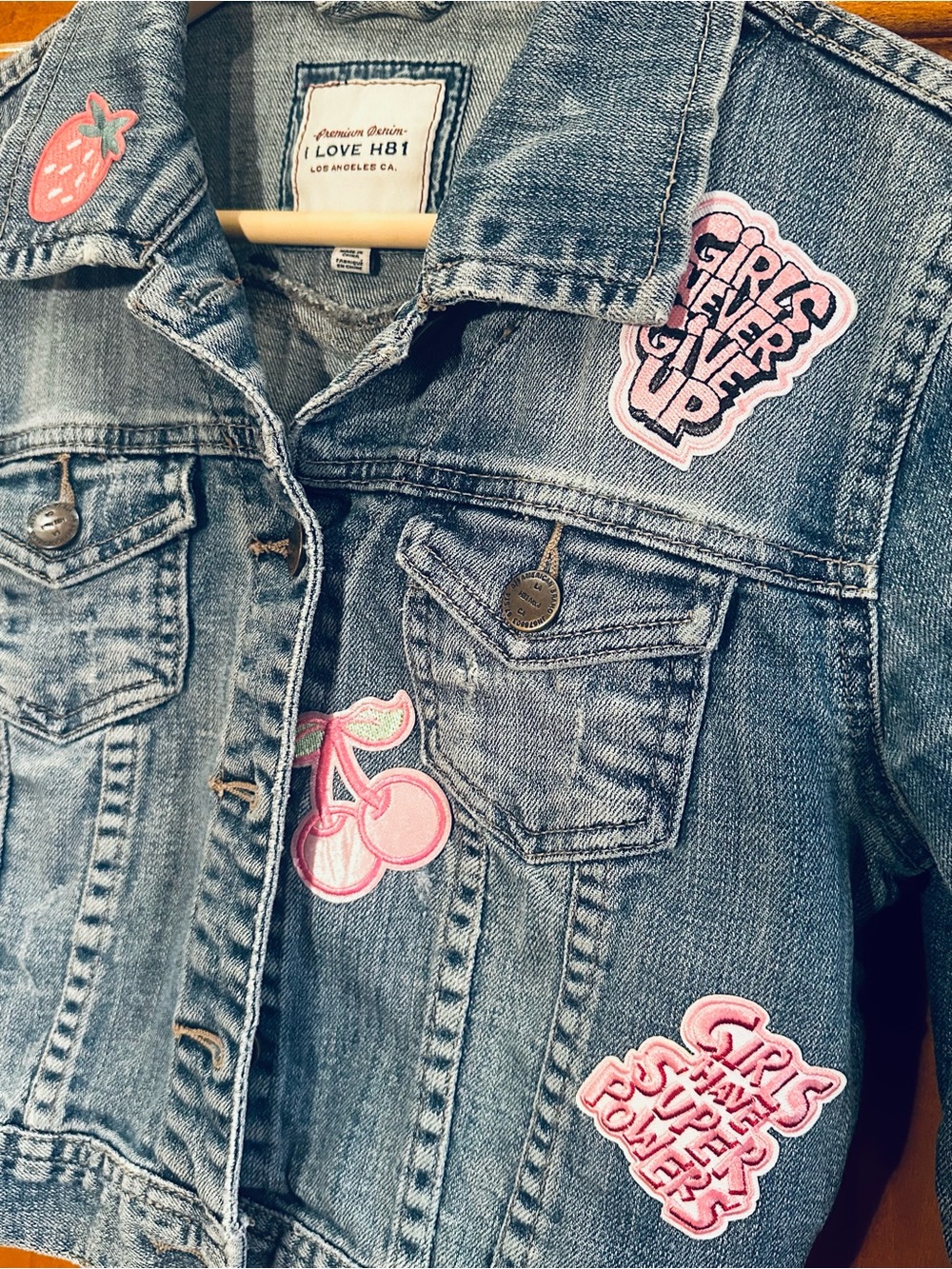 I Love H81 Size S Cropped Denim Jacket Girl Power Patches - Picture 7 of 11